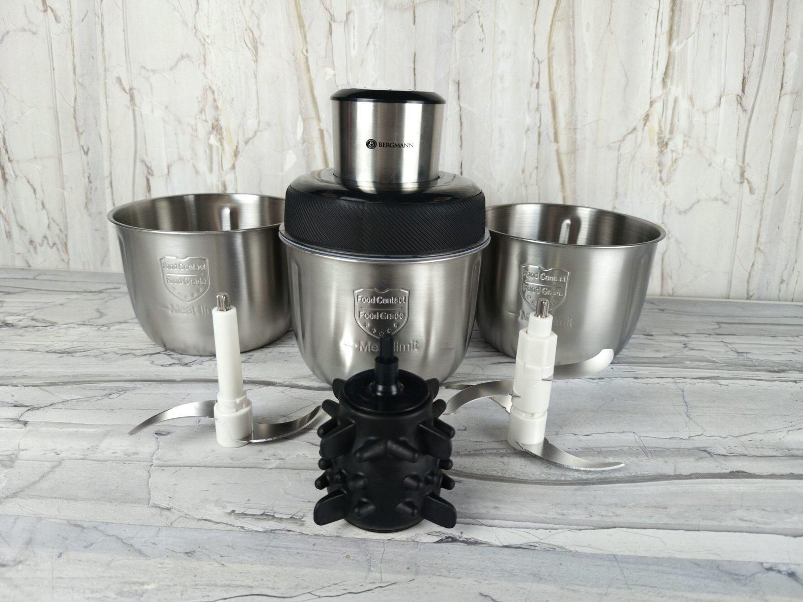 Hachoir inox 3 en 1 - 600 W Avec 03 Bol en inox Bergmann BC2022